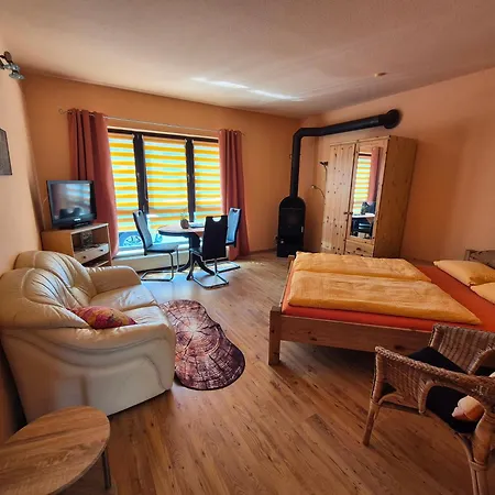 Schramm Apartment *