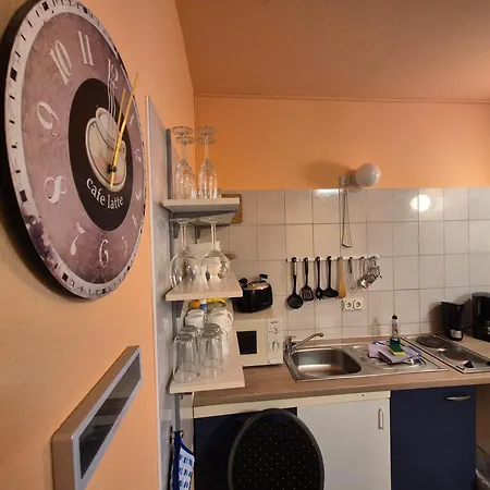 Schramm Apartment *